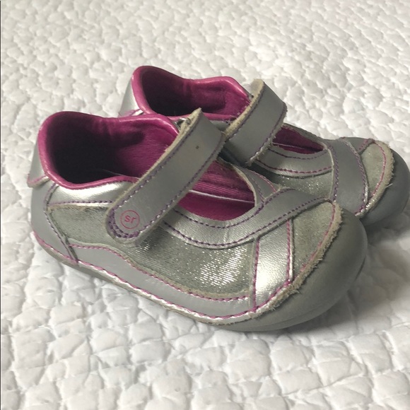 stride rite 5w
